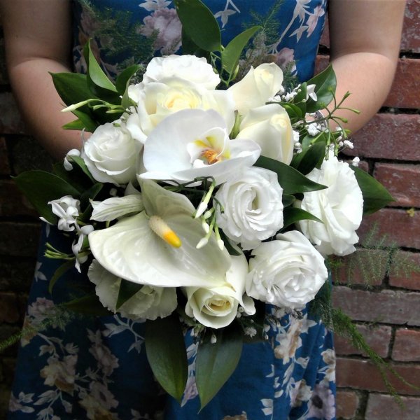 Exotic white bridesmaid's posy